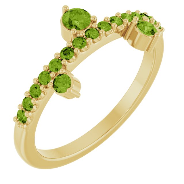 Round Peridot Accented Ring in Gold
