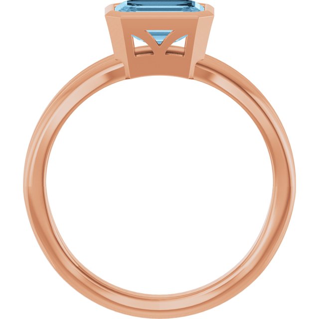 Emerald Sky Blue Topaz Solitaire Ring in Gold