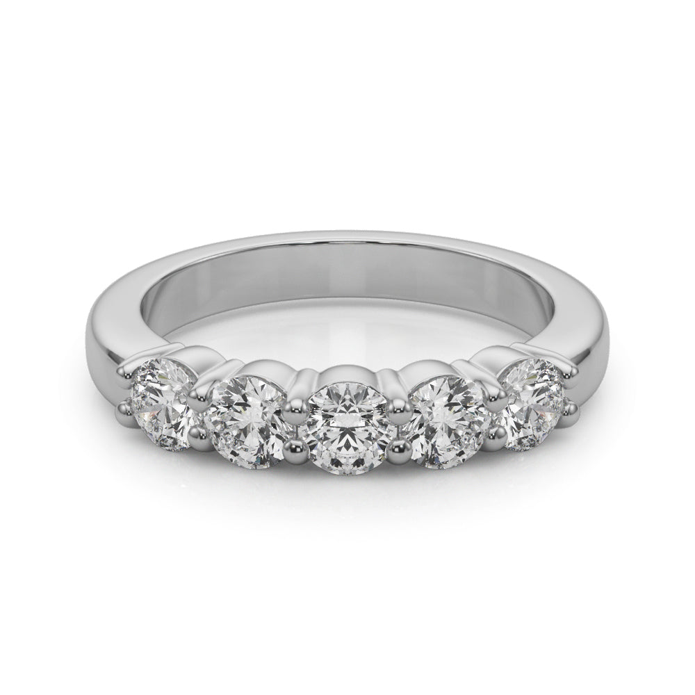 Lab-Grown Round Diamond Shared Prong 5-Stone Diamond Ring, DE Color VVS Clarity