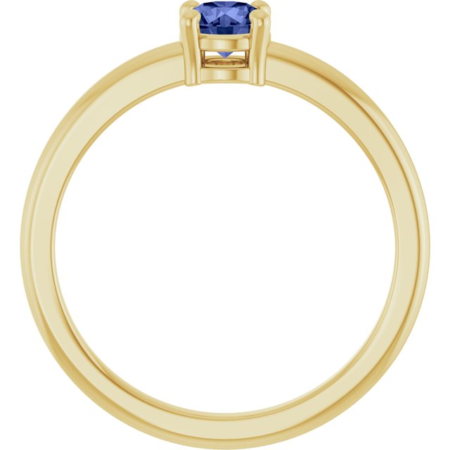 Round Tanzanite Solitaire Ring in Yellow Gold