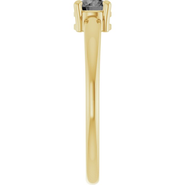 Round Gray Spinel Solitaire Ring in Yellow Gold