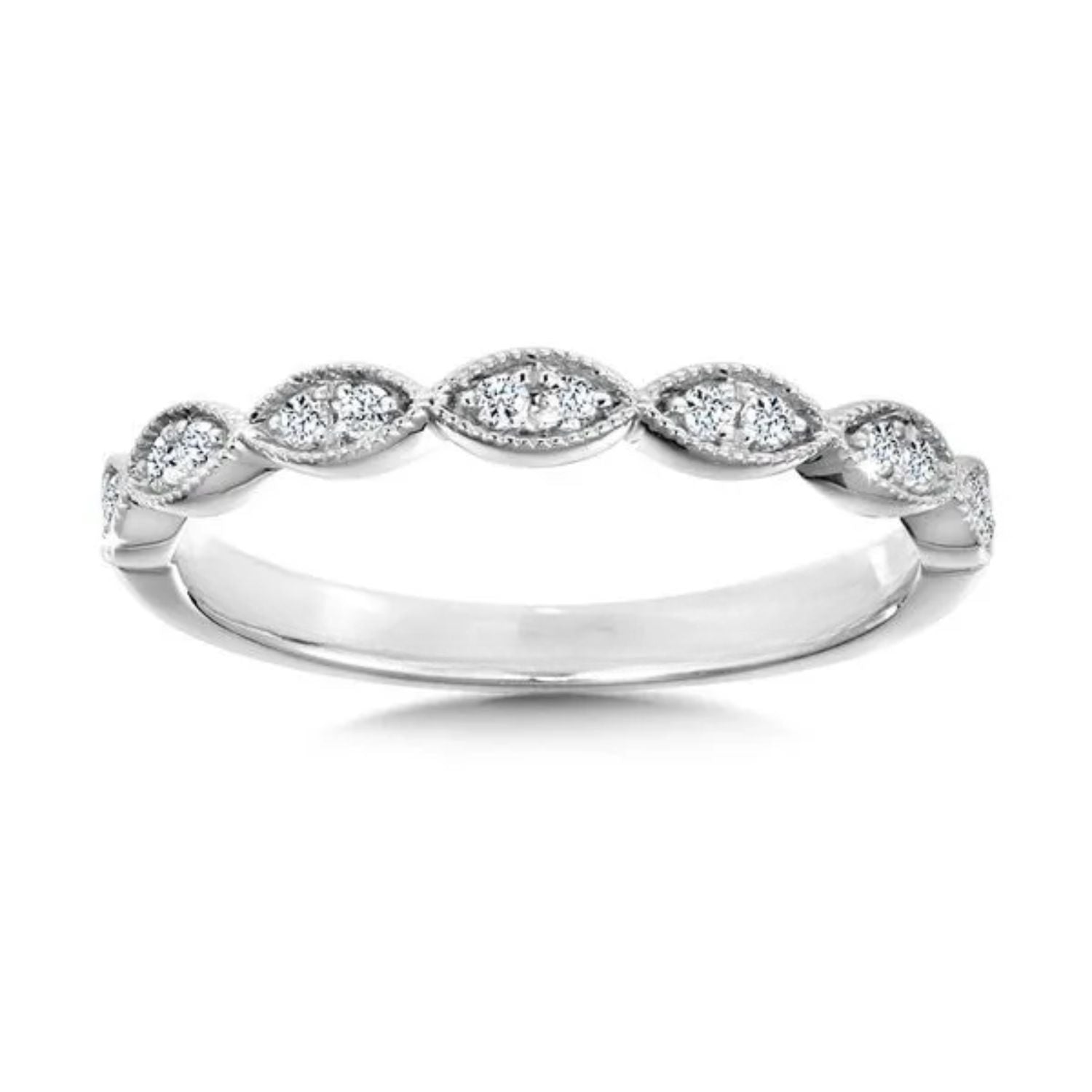 Eternity-Ring mit natürlichem, rund geschliffenem Diamanten im Marquise-Schliff mit Milgrain-Verzierung in 18 Karat Weißgold | Vintage-Schmuck