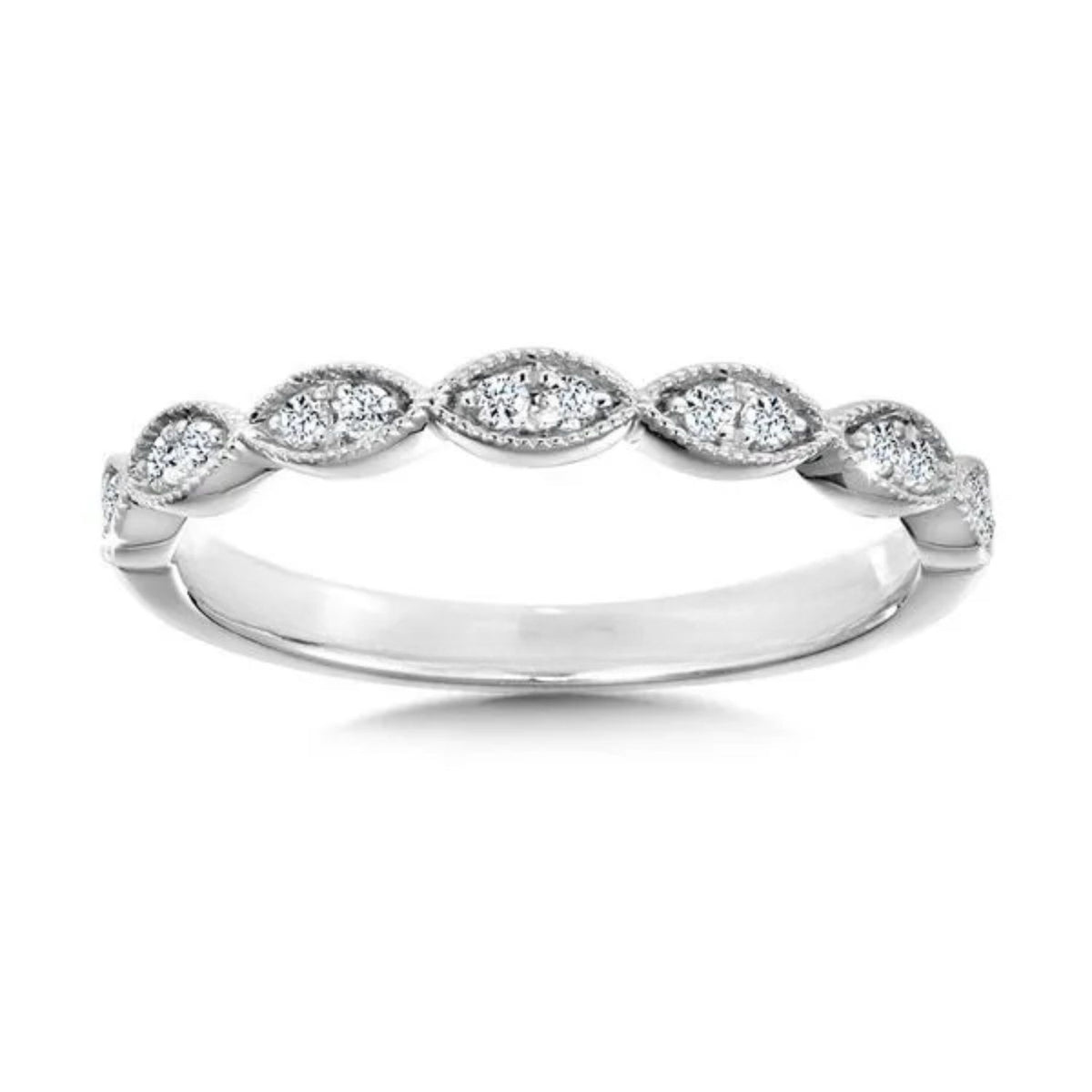 Eternity-Ring mit natürlichem, rund geschliffenem Diamanten im Marquise-Schliff mit Milgrain-Verzierung in 18 Karat Weißgold | Vintage-Schmuck