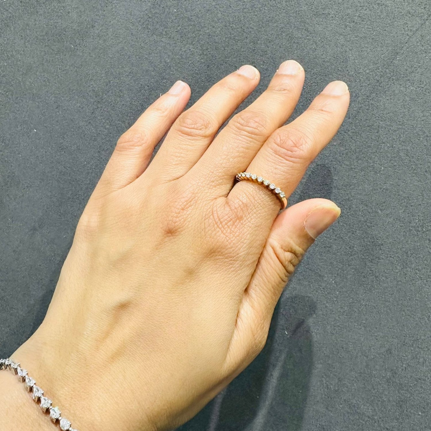 lab grown diamond band