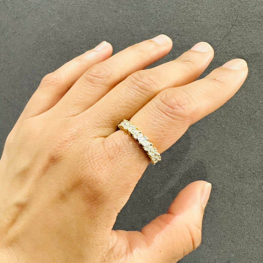 marquise round diamond band