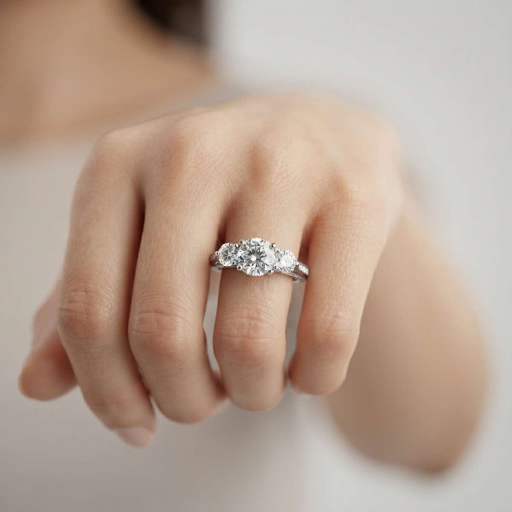 2.00Ct Lab Grown Round Diamond Trilogy Engagement Ring Luxury Gift Wife