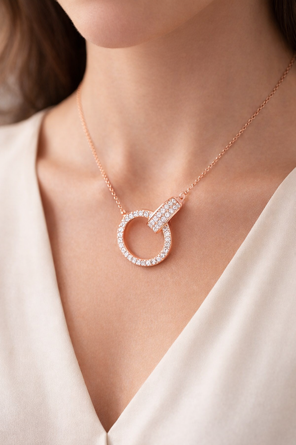 Interlocking Circle Diamond Pendant | Lab-Grown & Natural Diamond