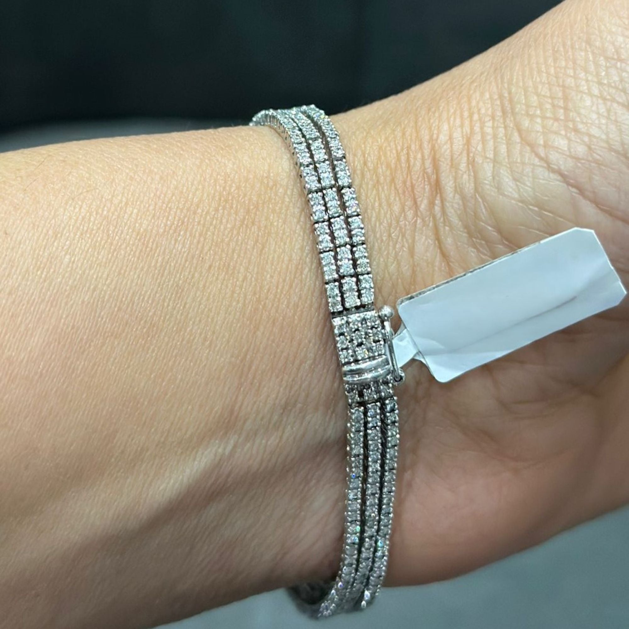 Tennisarmband mit dreireihigem 3,00-Karat-Diamanten in 14-karätigem Weißgold