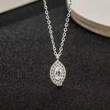 Halskette mit Anhänger aus im Labor gezüchtetem Diamanten im Marquise-Schliff in 9-karätigem Gold mit Kette 