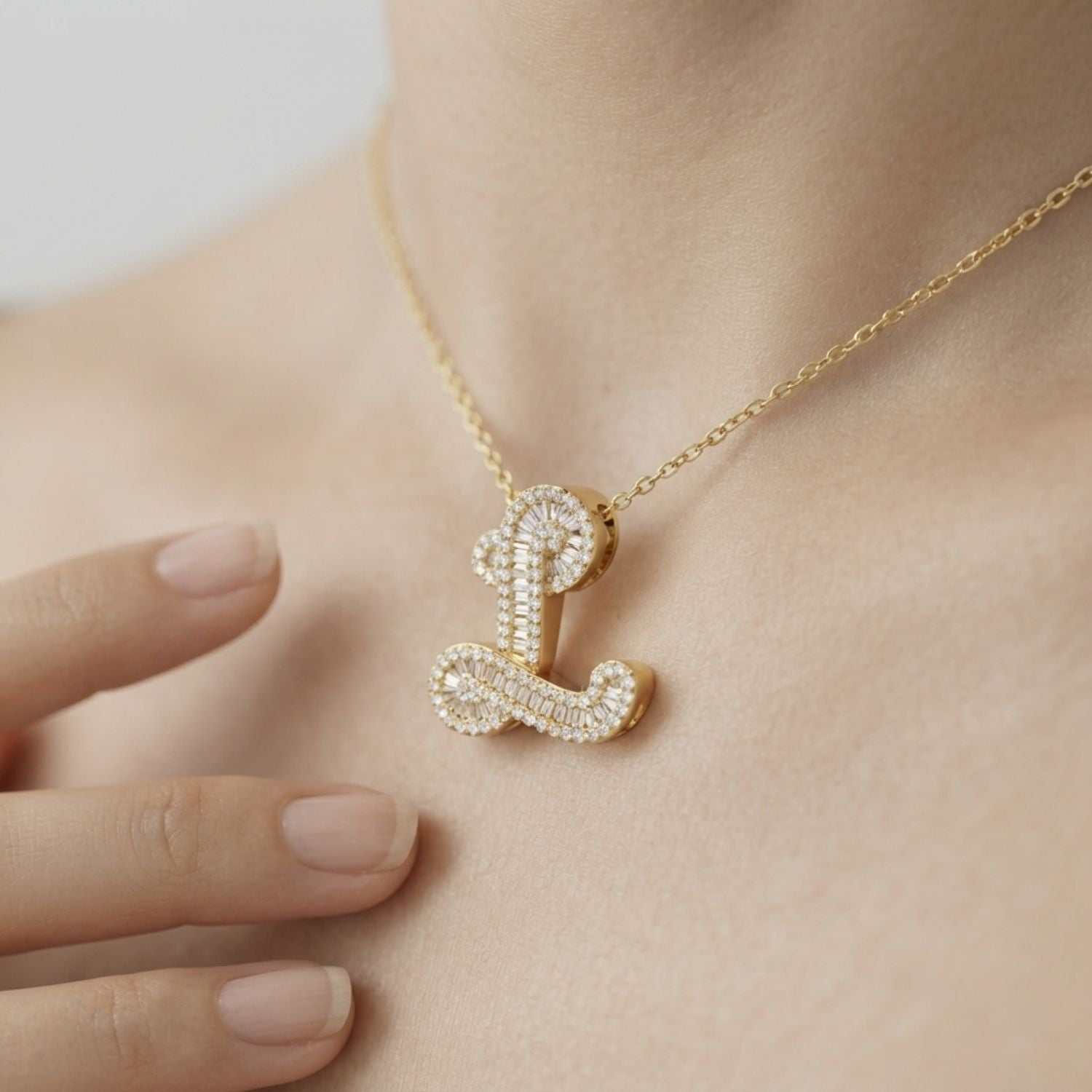 Diamond Initial Pendant 0.5ct Gold – Lab-Grown & Natural (A–Z)