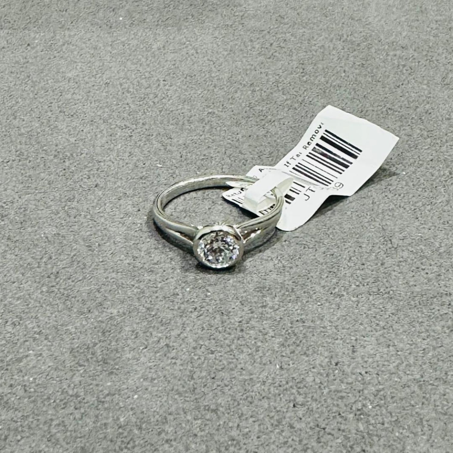 round solitaire ring