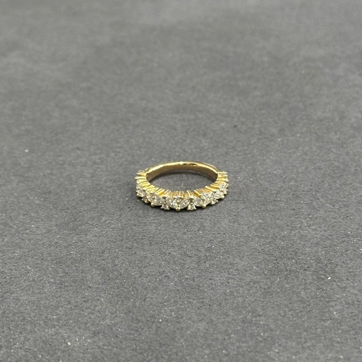 18k yellow gold ring