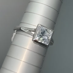 lab diamond engagement ring/ minimalist diamond ring/bridal solitaire ring