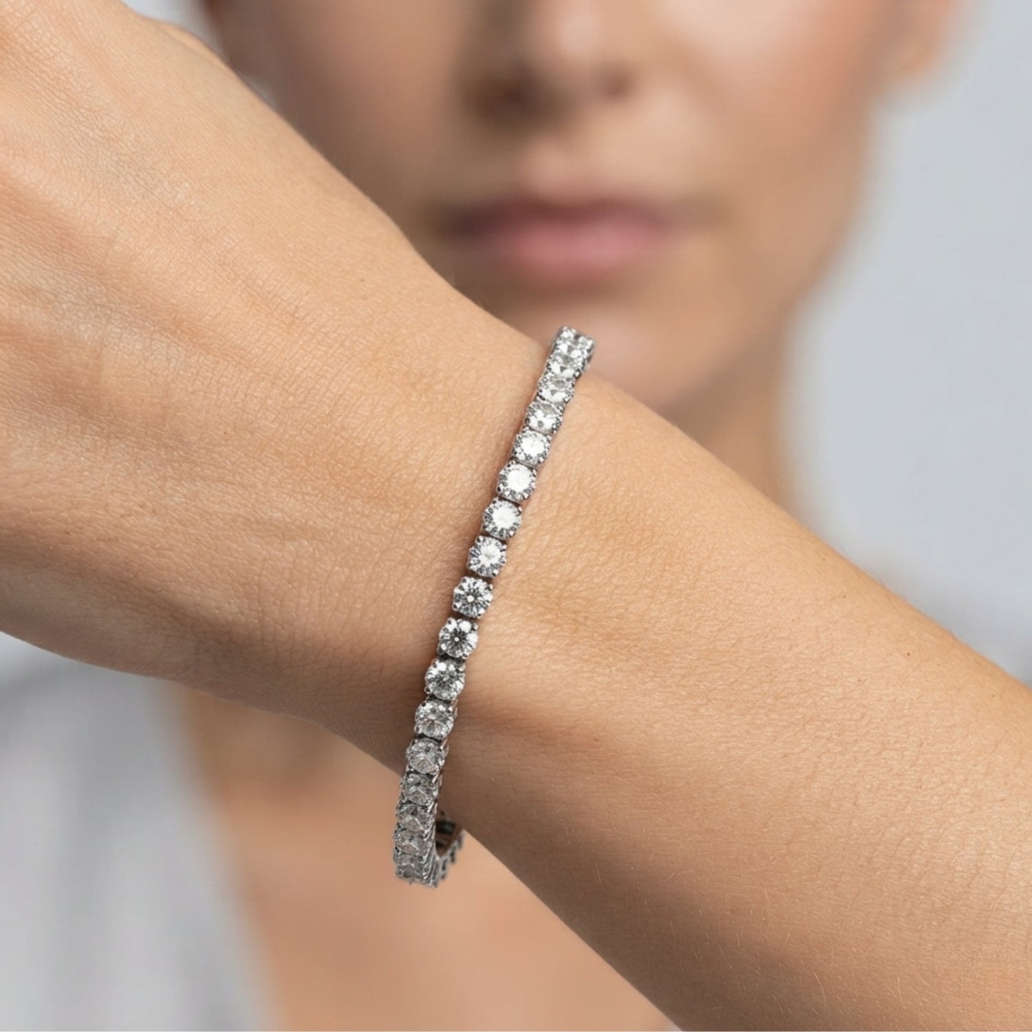Round Diamond Tennis Bracelet – Lab Grown & Natural | Gold or Platinum