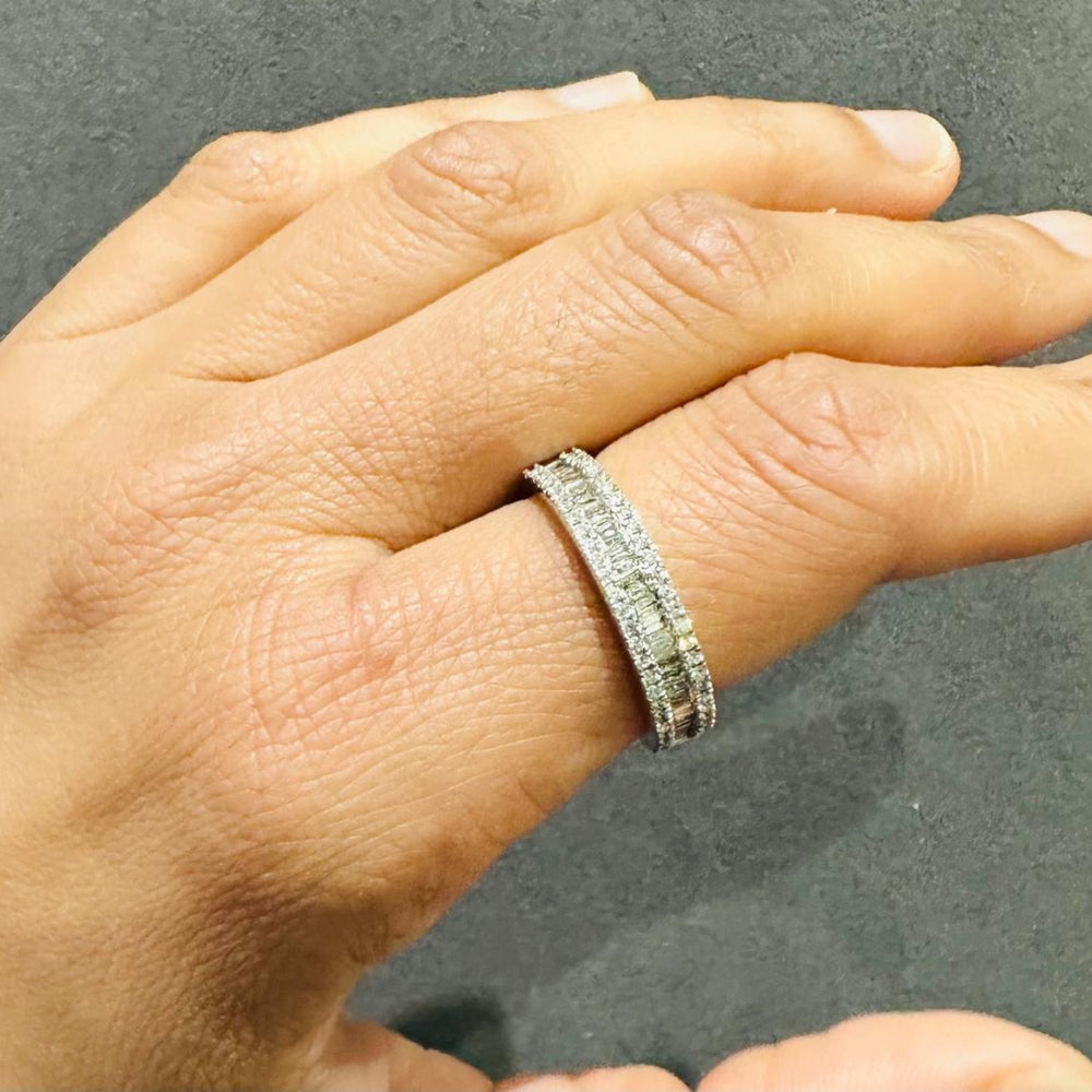 round baguette natural diamond band