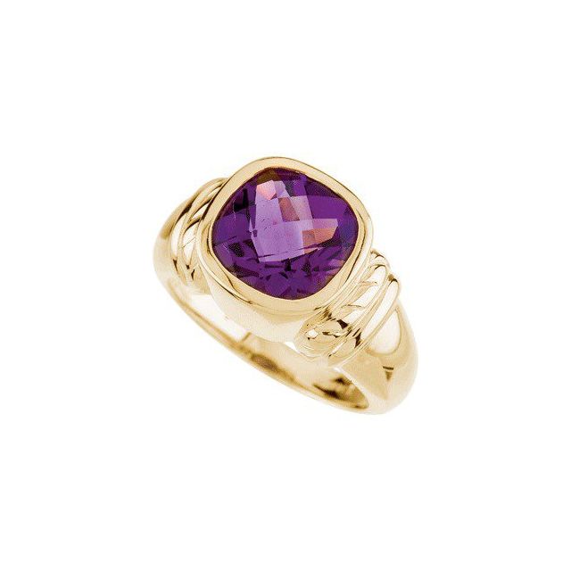 Cushion Amethyst Solitaire Ring in Yellow Gold