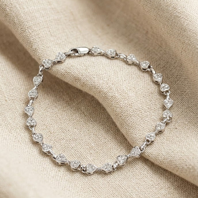 0.25ct Diamond Heart Bracelet Set In Silver