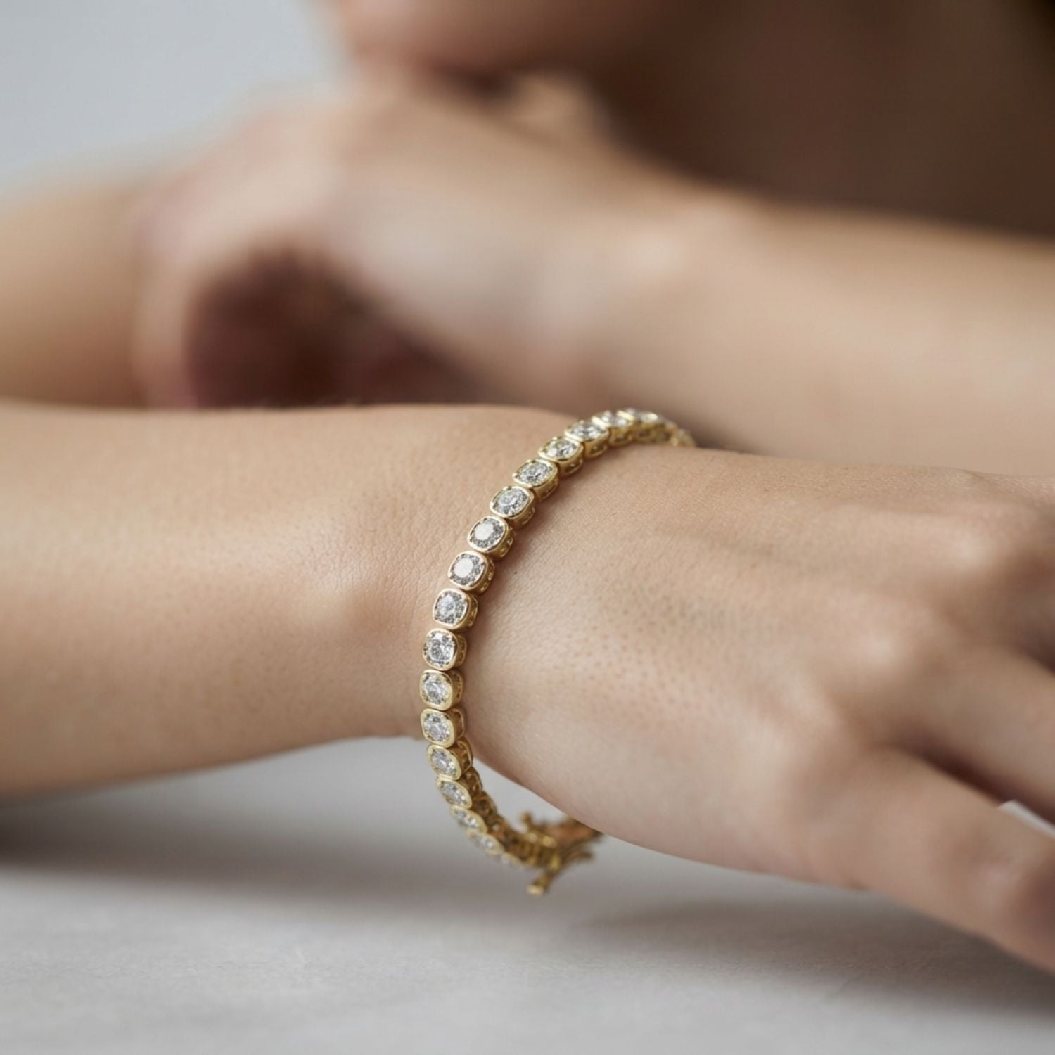 Cushion-Link Diamond Tennis Bracelet – Round Cut | Secure Box Clasp