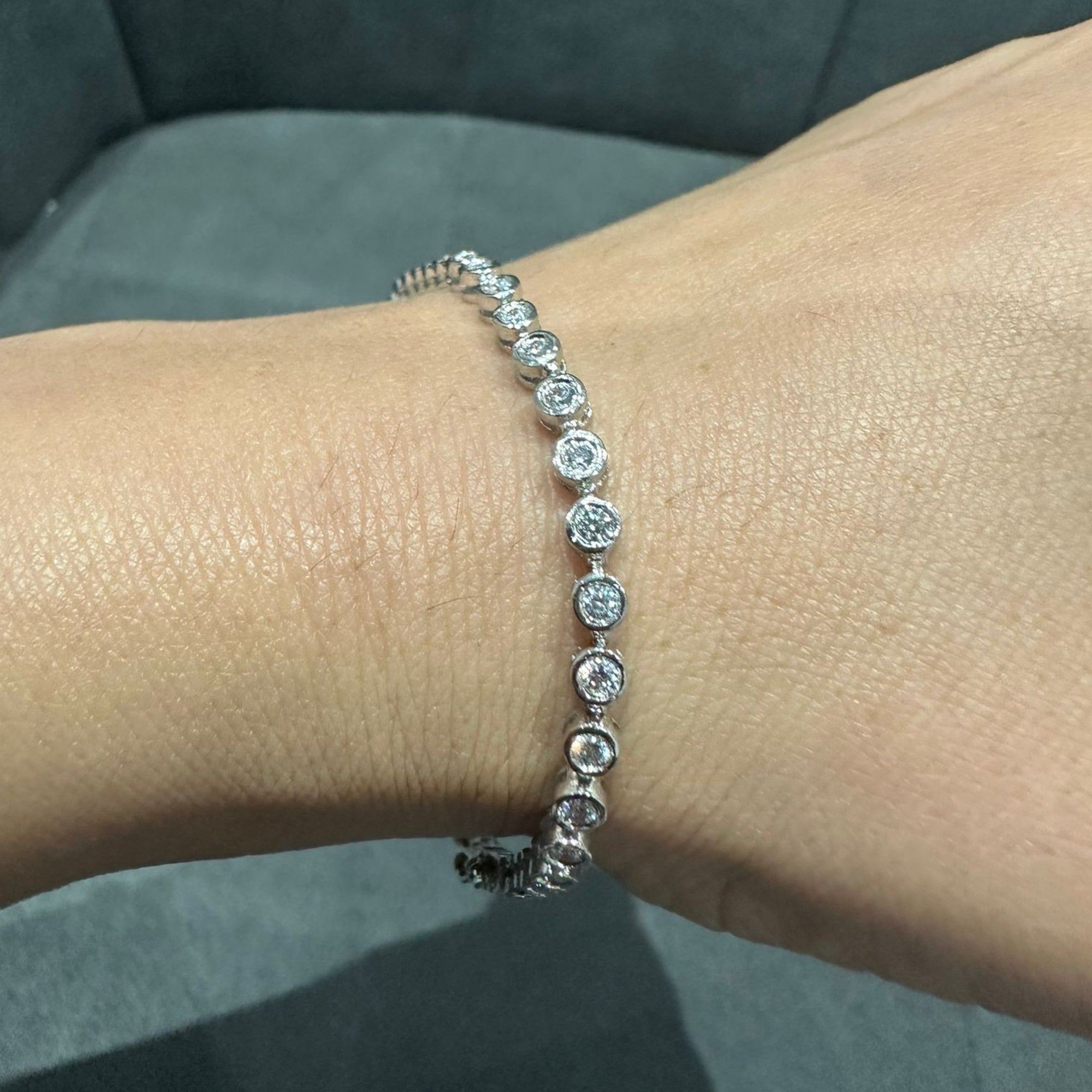 925 Sterling Silver 2.00 Carat Lab Grown Diamond Tennis Bracelet in Bezel Set