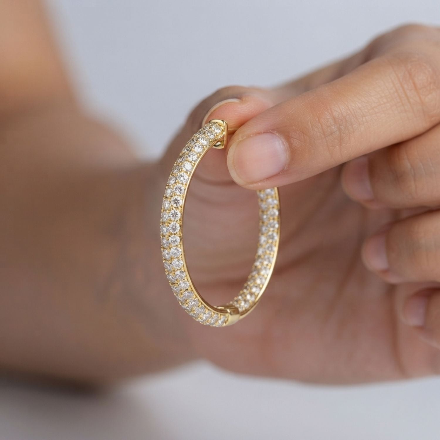 Hoop Earrings - 2.50ct Round Diamond Gold