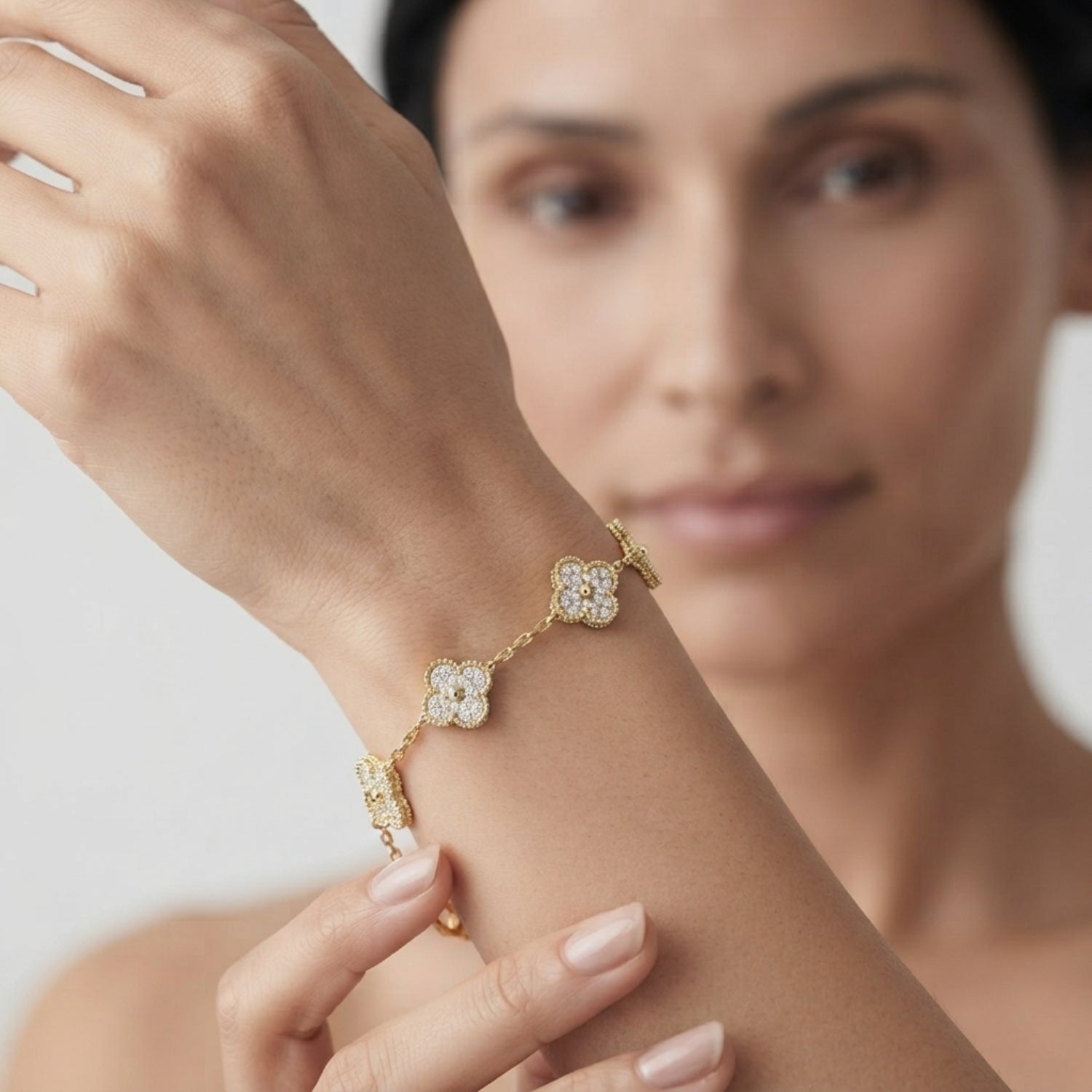 Milgrain Clover Diamond Chain Bracelet in Gold | Lab or Natural Diamonds