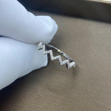 Ring aus 9-karätigem Weißgold mit Naturdiamanten im Pavé-Fassung und rundem, gewelltem Schliff | Geburtstagsgeschenk