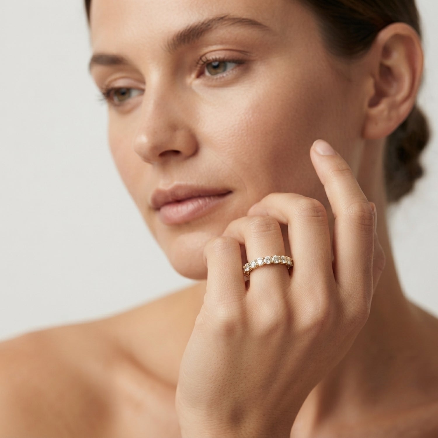 0.50-3.50 Carat Lab-Grown Round Cut D/VVS Diamond Prong Set Full Eternity Ring.