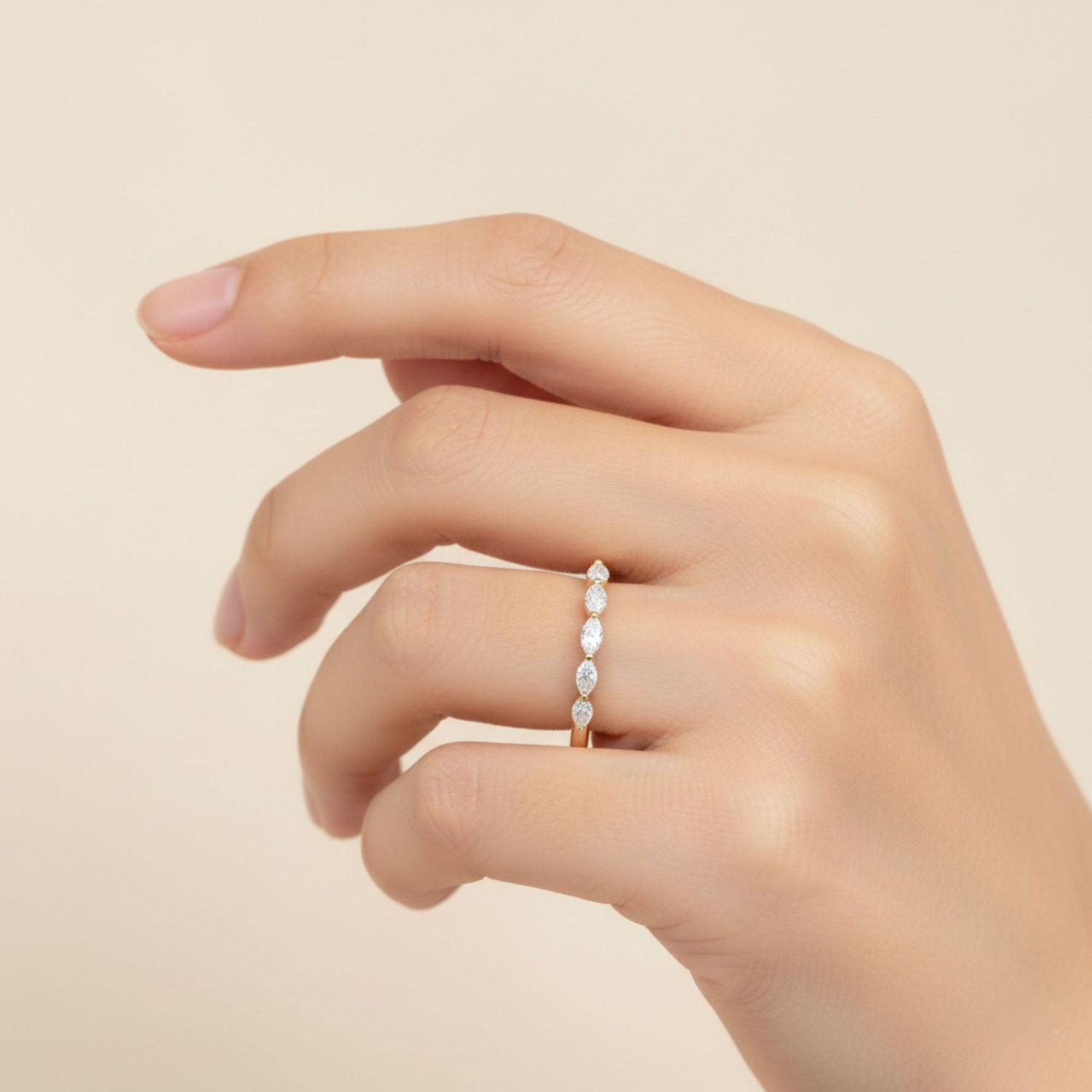 5 stone diamond ring