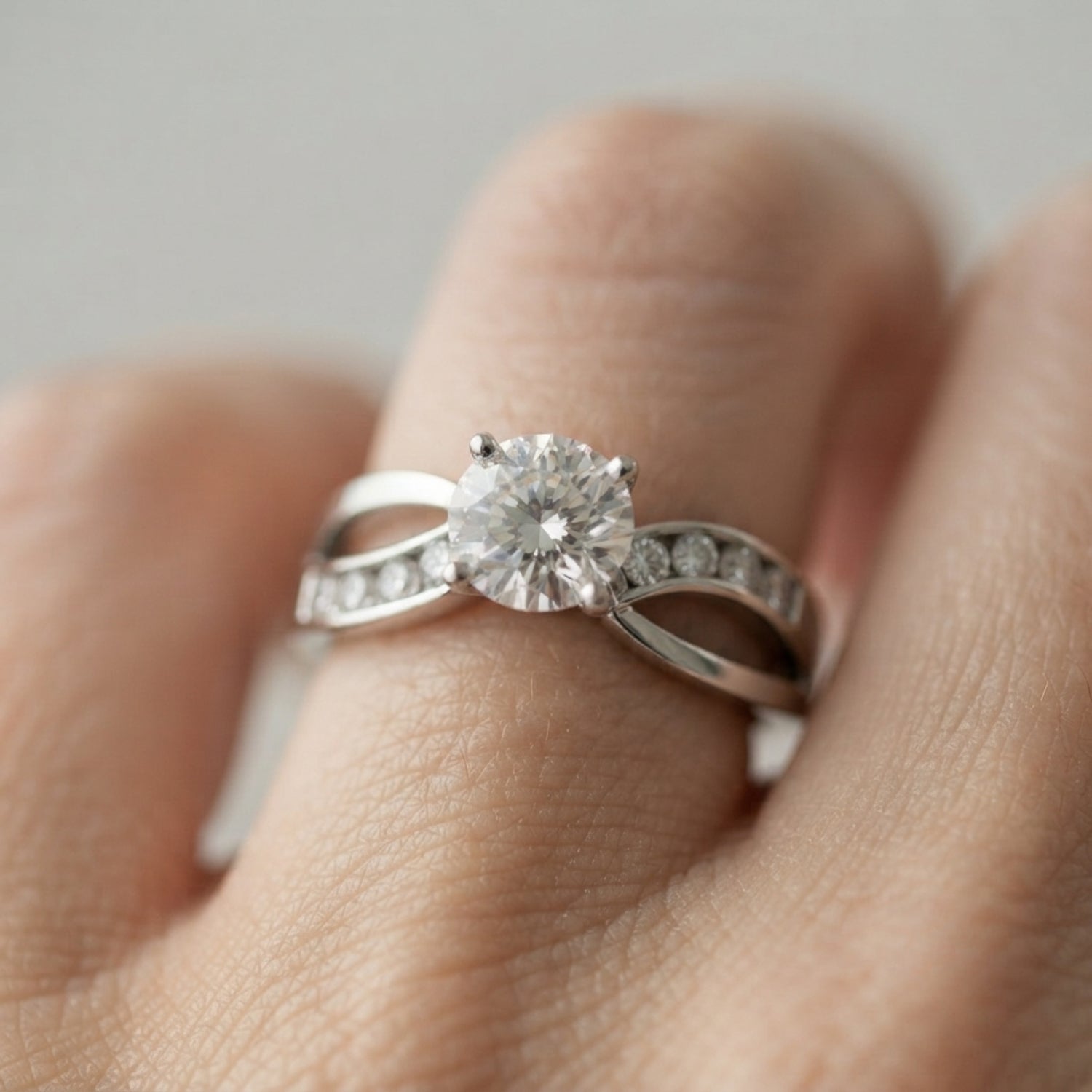 Refined Bypass Round Diamond Engagement Ring — 9K/18K Gold & Platinum