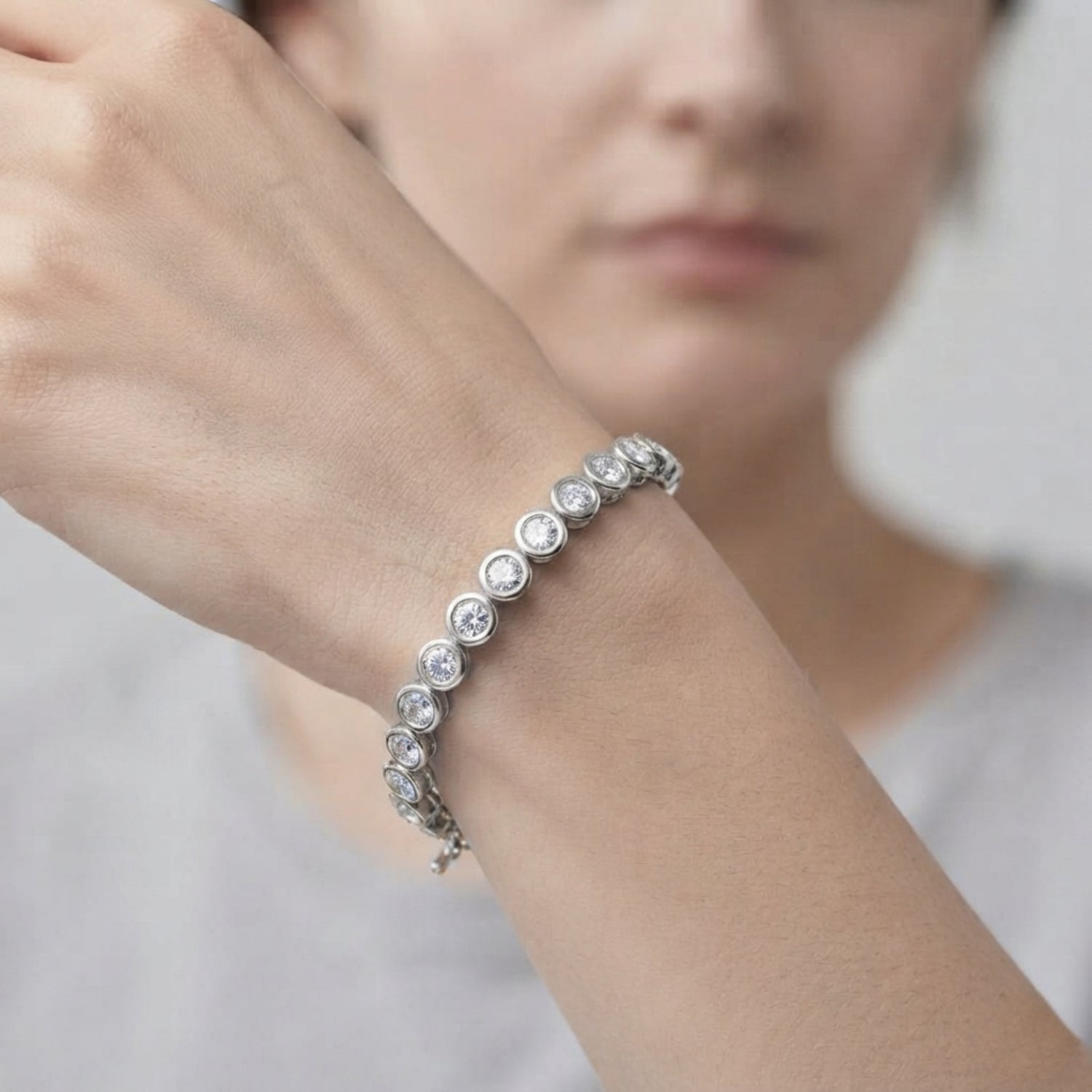 Round Diamond Tennis Bracelet in Bezel Setting | Gold or Platinum | Box Clasp