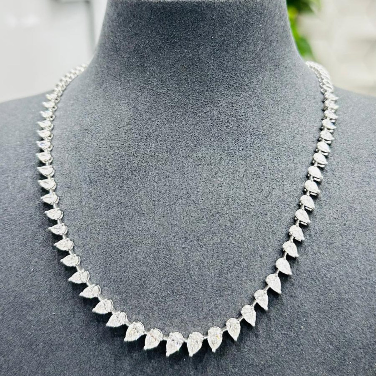 Luxury Necklace UK, Womens Diamond Necklace, High End Jewellery
