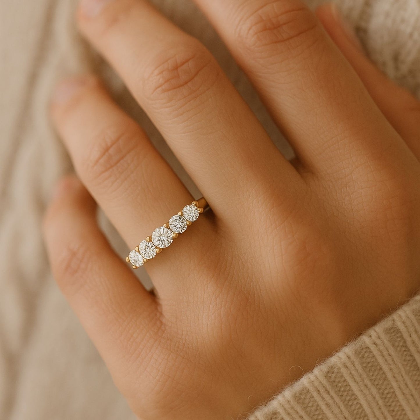 0.33ct Lab-Grown Round Diamond 5-Stone Traditional Prong Setting Diamond Ring, DE Color VVS Clarity