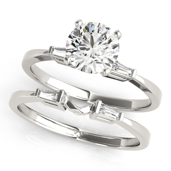 Elegant Three-Stone Baguette Round Diamond Engagement Ring — 9K/18K Gold & Platinum