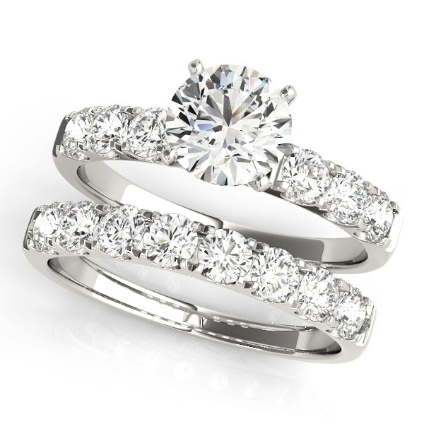 Signature Prong-Set Round Diamond Engagement Ring — 9K/18K Gold & Platinum