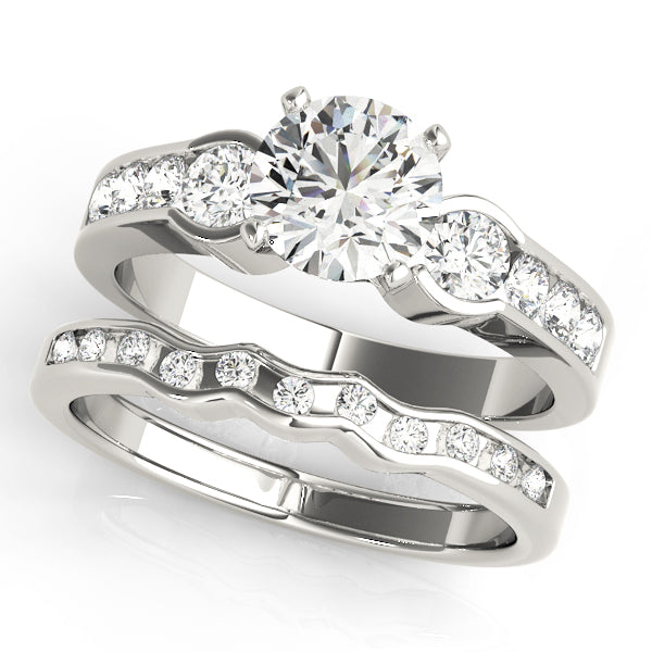Cherished Three-Stone Round Diamond Engagement Ring — 9K/18K Gold & Platinum