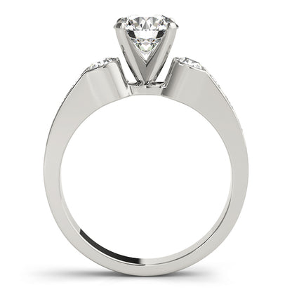 Lab Grown D/VVS Round Cut Diamond 3-Stone Engagement Ring
