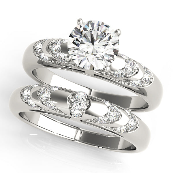 Noble Antique Round Diamond Engagement Ring — 9K/18K Gold & Platinum
