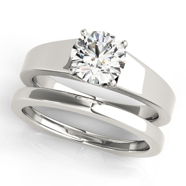 Resplendent Solitaires Round Diamond Engagement Ring — 9K/18K Gold & Platinum