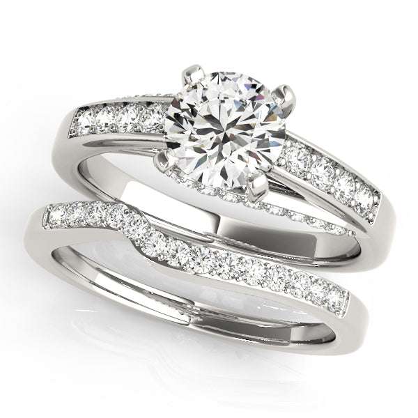 Exquisite Prong-Set Round Diamond Engagement Ring — 9K/18K Gold & Platinum