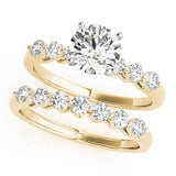 Refined Prong-Set Round Diamond Engagement Ring — 9K/18K Gold & Platinum