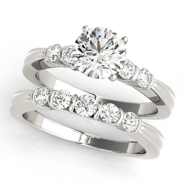 Sophisticated Prong-Set Round Diamond Engagement Ring — 9K/18K Gold & Platinum