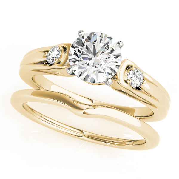 Romantic Three-Stone Round Diamond Engagement Ring — 9K/18K Gold & Platinum