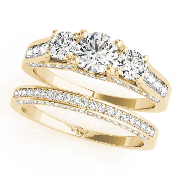 Resplendent Three-Stone Round Diamond Engagement Ring — 9K/18K Gold & Platinum
