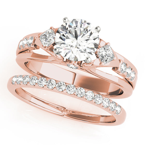 Vintage-Inspired Three-Stone Round Diamond Engagement Ring — 9K/18K Gold & Platinum