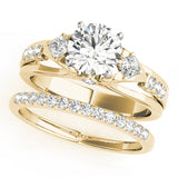 Vintage-Inspired Three-Stone Round Diamond Engagement Ring — 9K/18K Gold & Platinum