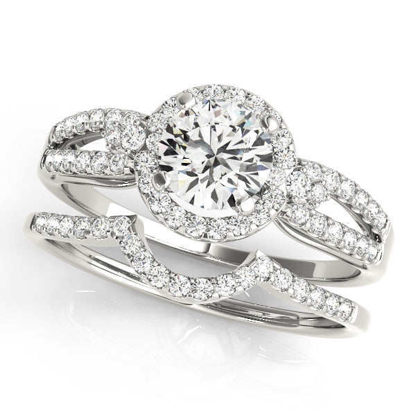 Bespoke Halo Round Diamond Engagement Ring — 9K/18K Gold & Platinum
