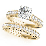 Graceful Antique Round Diamond Engagement Ring — 9K/18K Gold & Platinum