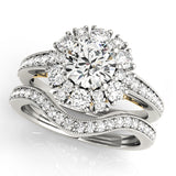 Romantic Halo Round Diamond Engagement Ring — 9K/18K Gold & Platinum