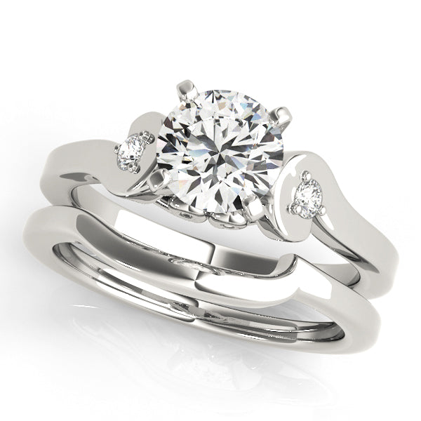 Romantic Three-Stone Round Diamond Engagement Ring — 9K/18K Gold & Platinum