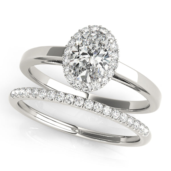 Refined Halo Oval Diamond Engagement Ring — 9K/18K Gold & Platinum